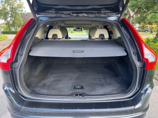 Volvo XC60 R-Design 2.4 D5 158kW