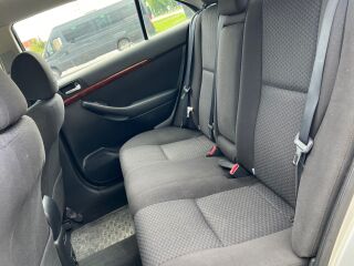 Toyota Avensis 2.0 R4 108kW