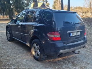 Mercedes-Benz ML 320 3.0 165kW