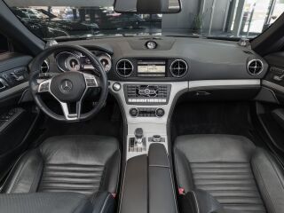 Mercedes-Benz SL 500 4.7 V8 320kW