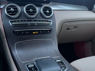 Mercedes-Benz GLC 200 2.0 145kW