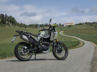 Benelli BKX 300 DOHC 21kW