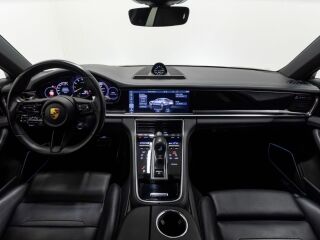 Porsche Panamera 4S E-HYBRID 324kW