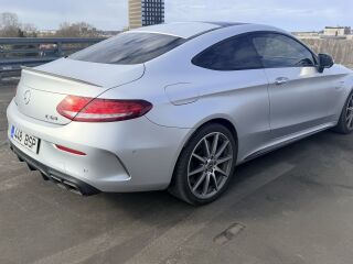 Mercedes-Benz C 63 AMG 4.0 V8 350кВ