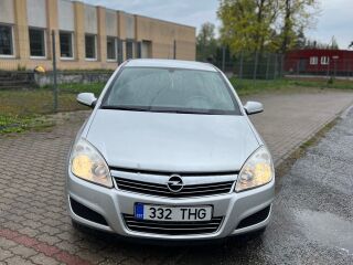 Opel Astra 1.6 85кВ