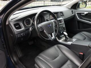 Volvo V60 SUMMUM 2.0 R5 120kW