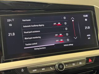 Opel Grandland Design&Tech Plug-In 1.6 133kW
