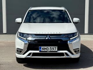 Mitsubishi Outlander Facelift Luxury 4WD PHEV 2.4 165kW
