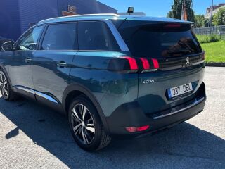 Peugeot 5008 Allure 1.2 96kW
