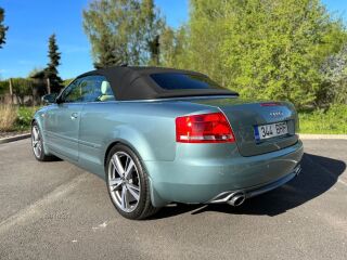 Audi A4 Cabrio Audi Exclusive S-Line 3.2 V6 188kW
