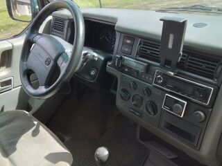 Volkswagen Multivan 2.5 75kW