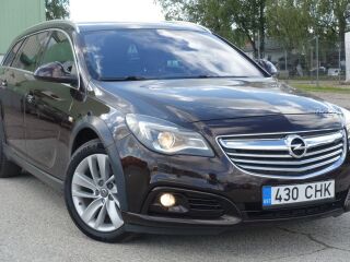 Opel Insignia Country Tourer 4x4 Individual EU5 2.0 CDTi 120kW