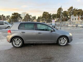 Volkswagen Golf 2.0 81kW