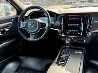 Volvo V90 Cross Country D4 AWD Geartronic 2.0 140kW