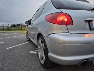 Peugeot 206 2.0 R4 99кВ
