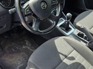 Skoda Octavia 1.6 77kW