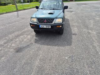 Mitsubishi L200 2.5 73kW