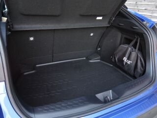 Toyota C-HR Hybrid Style 1.8 72кВ