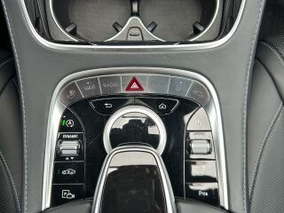 Mercedes-Benz S 560 4MATIC Coupé AMG 4.0 V8 345kW