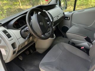 Opel Vivaro 2.5 107kW