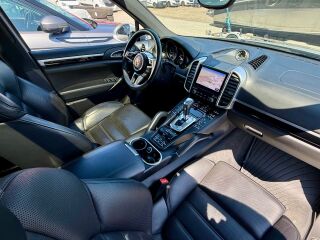 Porsche Cayenne S E-Hybrid Platinum Edition 3.0 245кВ