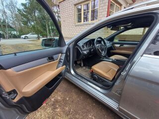 Mercedes-Benz C 200 2.1 100кВ