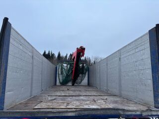 Scania P320 4x2 + FASSI F165A.0.23 + Drop side Platform + 235kW