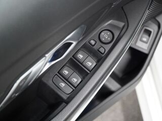 BMW 330 e xDrive 2.0 135kW