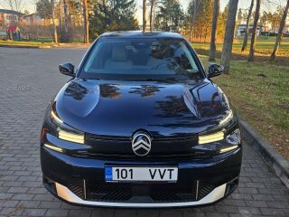 Citroen C4 MAX Petrol 130 1.2 96kW