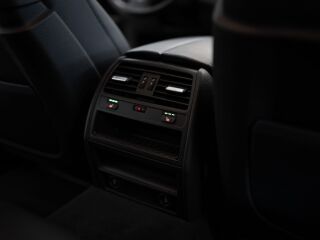 BMW 740 Facelift xDrive 3.0 230кВ