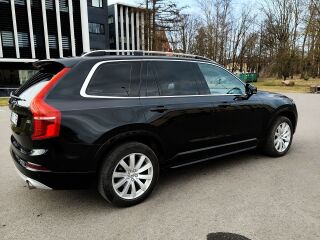 Volvo XC90 2.0 173kW