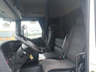 Scania R490