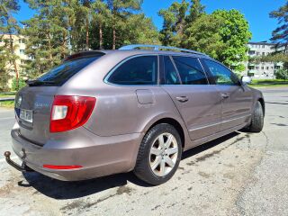 Skoda Superb 2.0 125kW