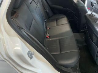 Mercedes-Benz C 300 CDI T 4Matic BlueEfficiency Avantgarde 3.0 V6 CDI 170kW