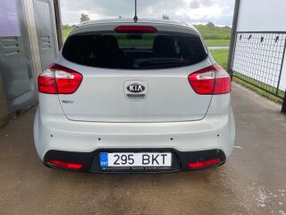 Kia Rio 1.4 80кВ