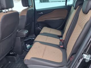 Opel Zafira Tourer 2.0 TDI 96kW