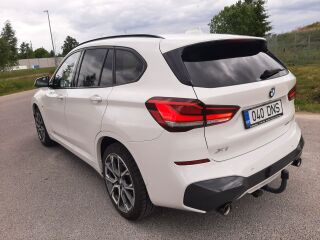 BMW X1 M-Pakett xDrive 2.0 140кВ