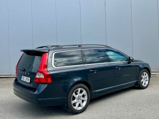 Volvo V70 Summum 2.0 D3 120kW