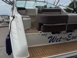Sea Ray 250 SUNDANCER 5.7 V6 225kW