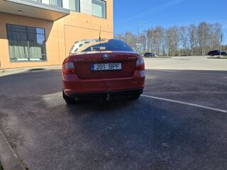 Skoda Rapid 1.2 63кВ