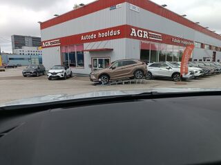 Mitsubishi Outlander Instyle Plus Luxury 4WD 2.4 PHEV 225kW