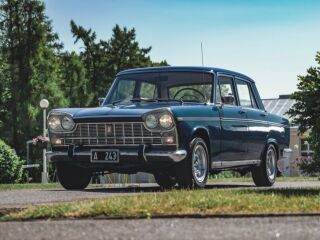 Fiat 2300 Berlina Lusso 2.3 R6 86kW