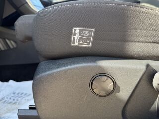 Ford S-MAX TITANIUM KOMBI FACELIFT 2.0 R4 ECOBLUE 150 110кВ