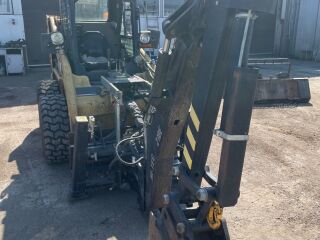 CAT / Caterpillar 236-4x4/113 44kW