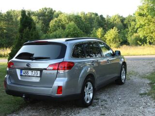Subaru Outback 2.5 123kW