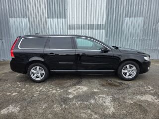 Volvo V70 Momentum Black Solid 2.0 88kW