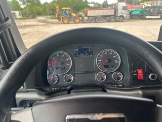 MAN TGX 324кВ