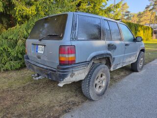 Jeep Grand Cherokee V8 5.2 V8 158kW