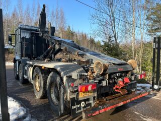 Mercedes-Benz Arocs 390кВ
