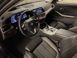 BMW 330 e Touring 2.0 135kW